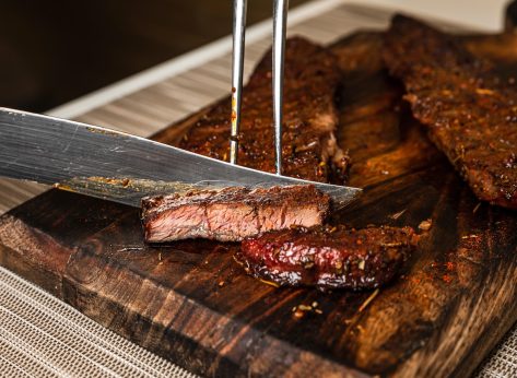 5 Southern Chains With the Best Steak and Fried Okra, According to Diners