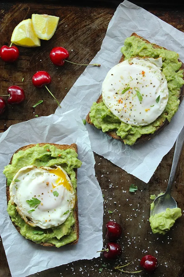 avocado and fried egg toast