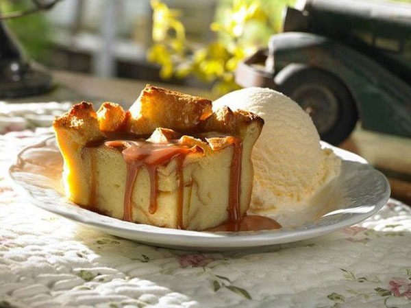 Uno Grill Bread Pudding with Salty Caramel Sauce