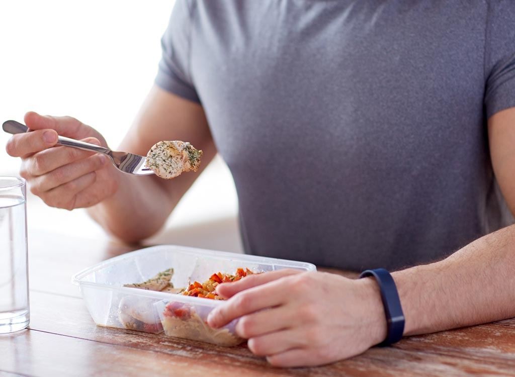 The Scary Toxins Hiding in Your Cookware and Storage Containers Eat