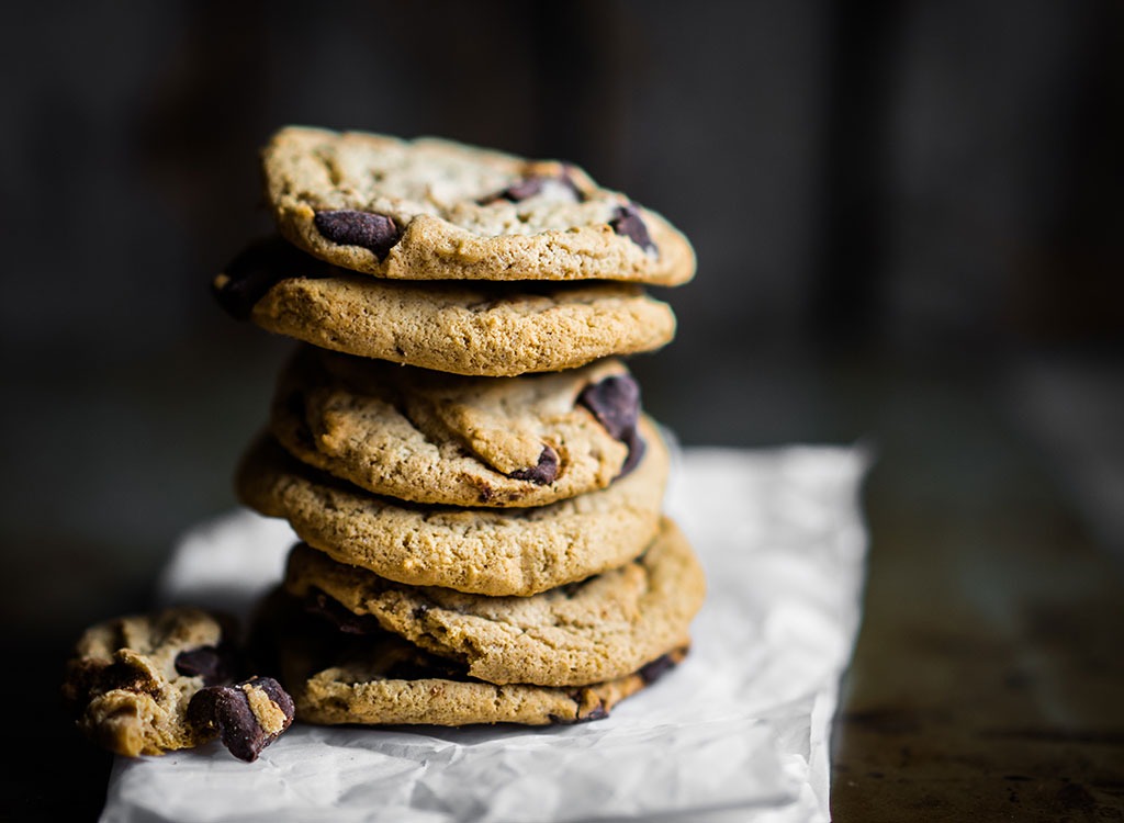 chocolate chip cookies