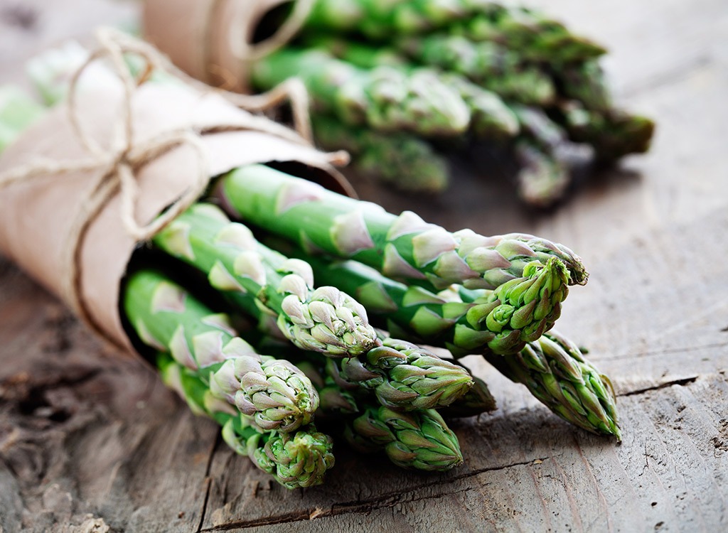 Spring foods asparagus