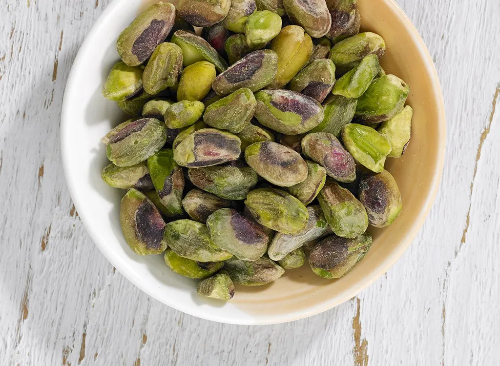 Shelled pistachios - foods that increase libido