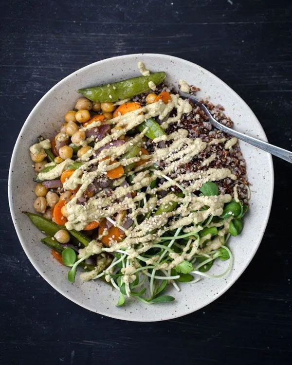 Resistant starch recipes Chickpea Bowl with Roasted Vegetables and Cilantro Cashew Cream