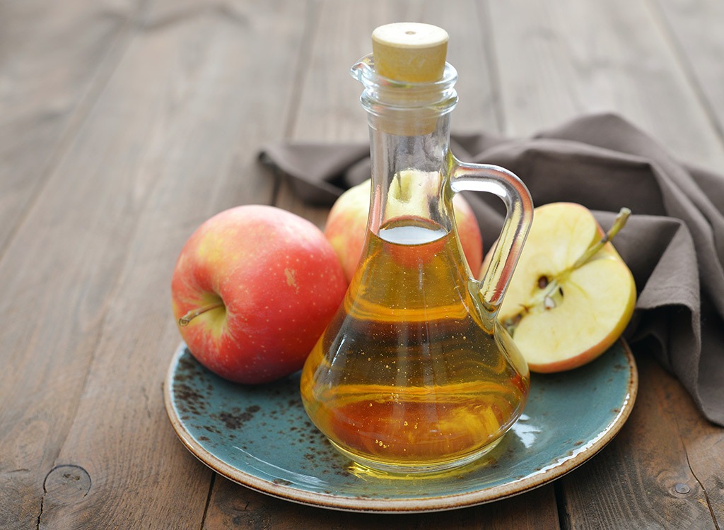 Feel full eat less apple cider vinegar