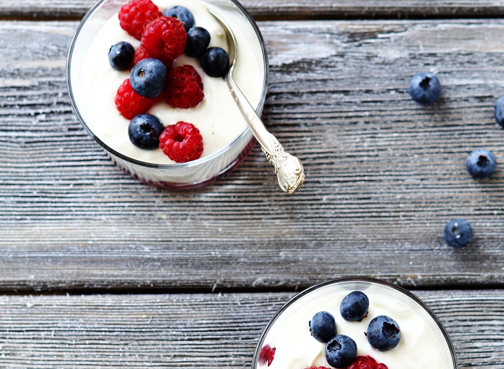 yogurt and berries