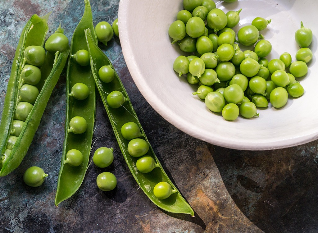 Peas with pods