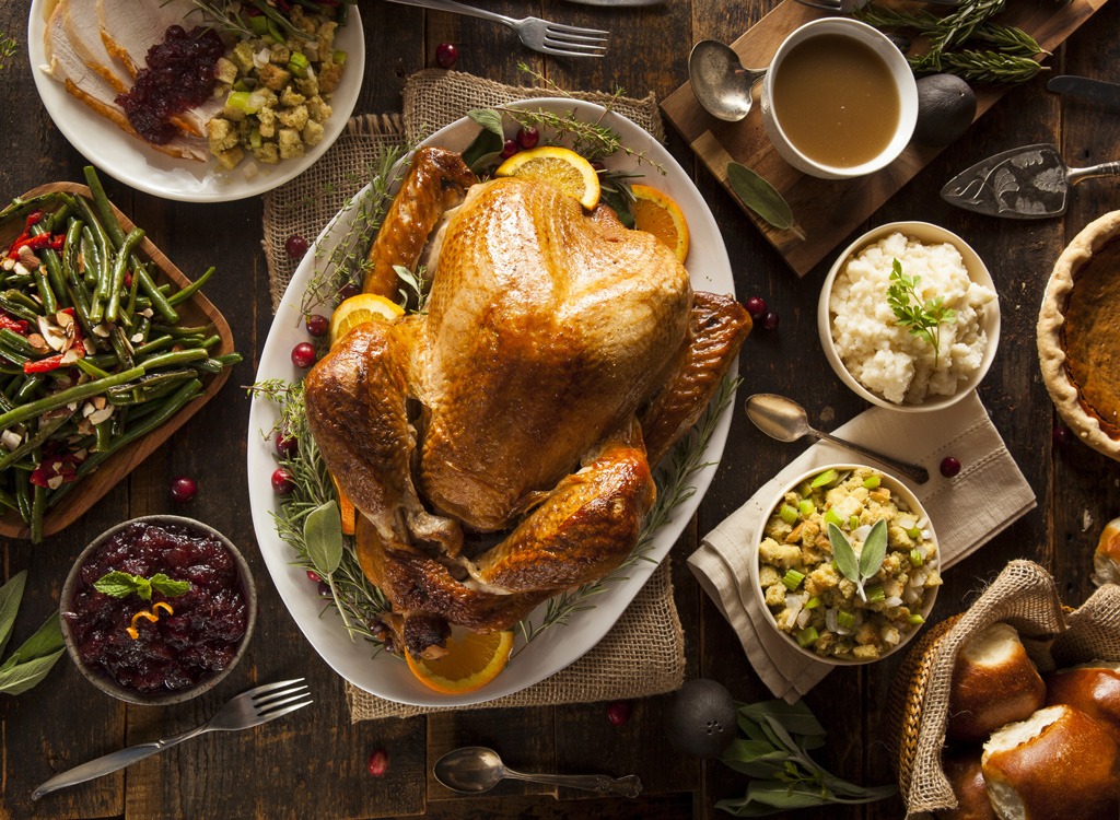 thanksgiving table