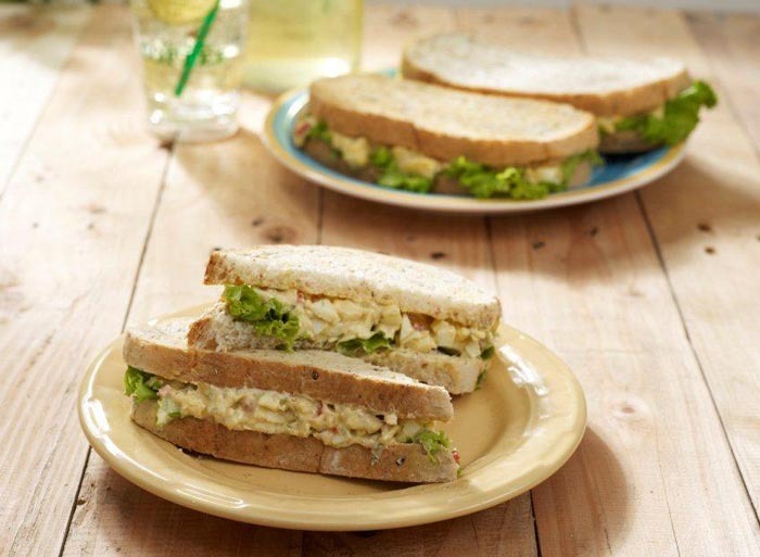 egg salad sandwich