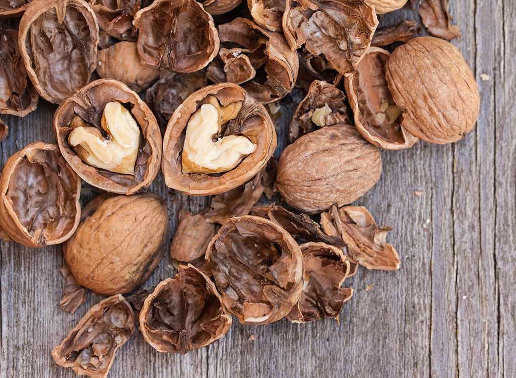 Walnuts - foods for energy