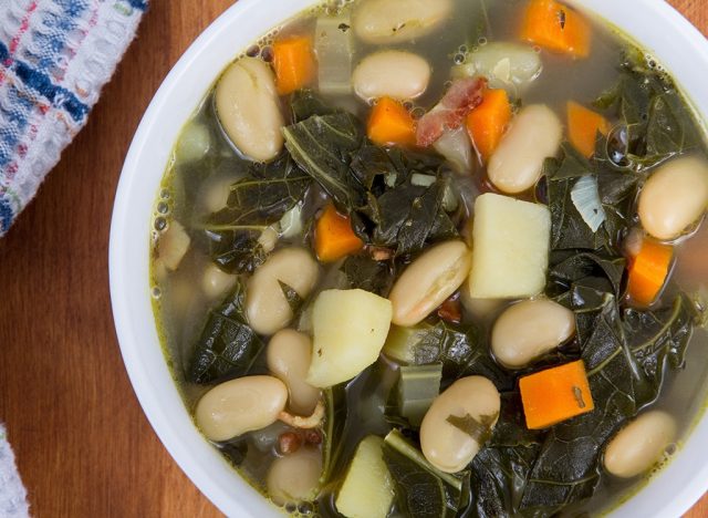 Kale and white bean soup