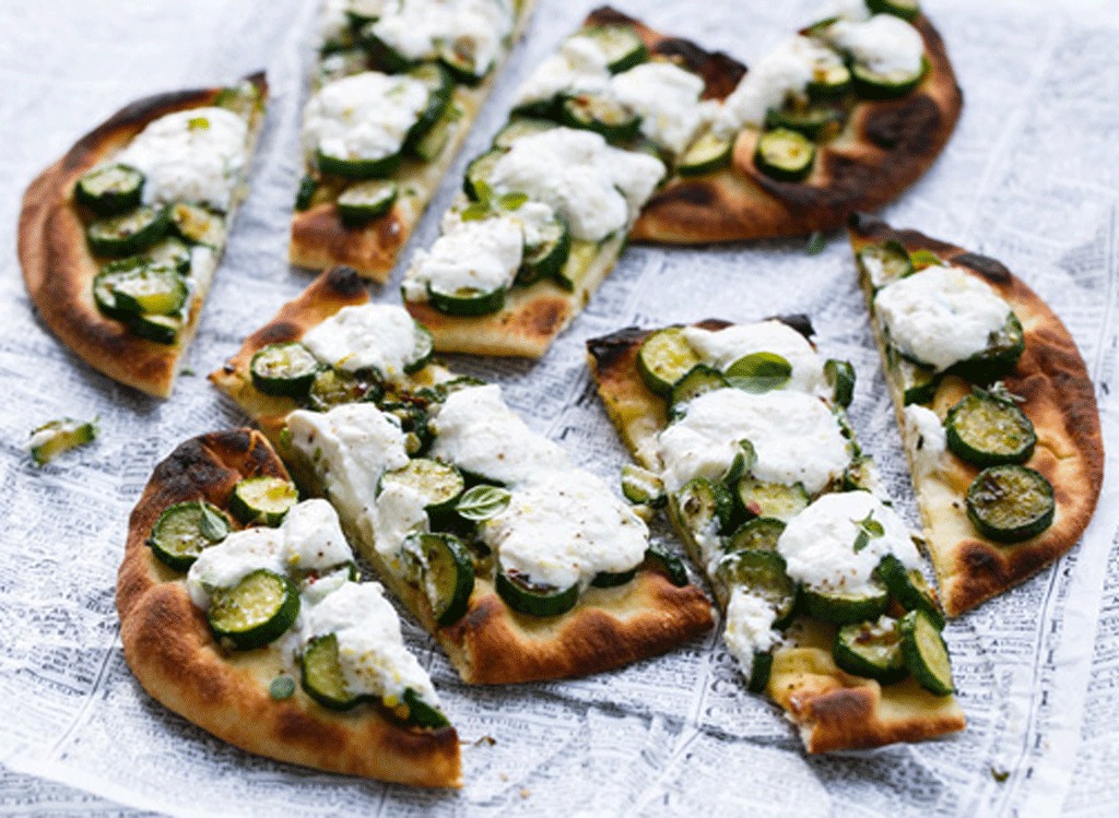 zucchini ricotta flatbread