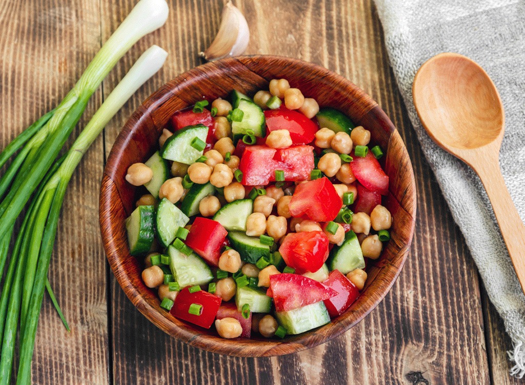 salad with tomatoes cucumbers and chickpeas