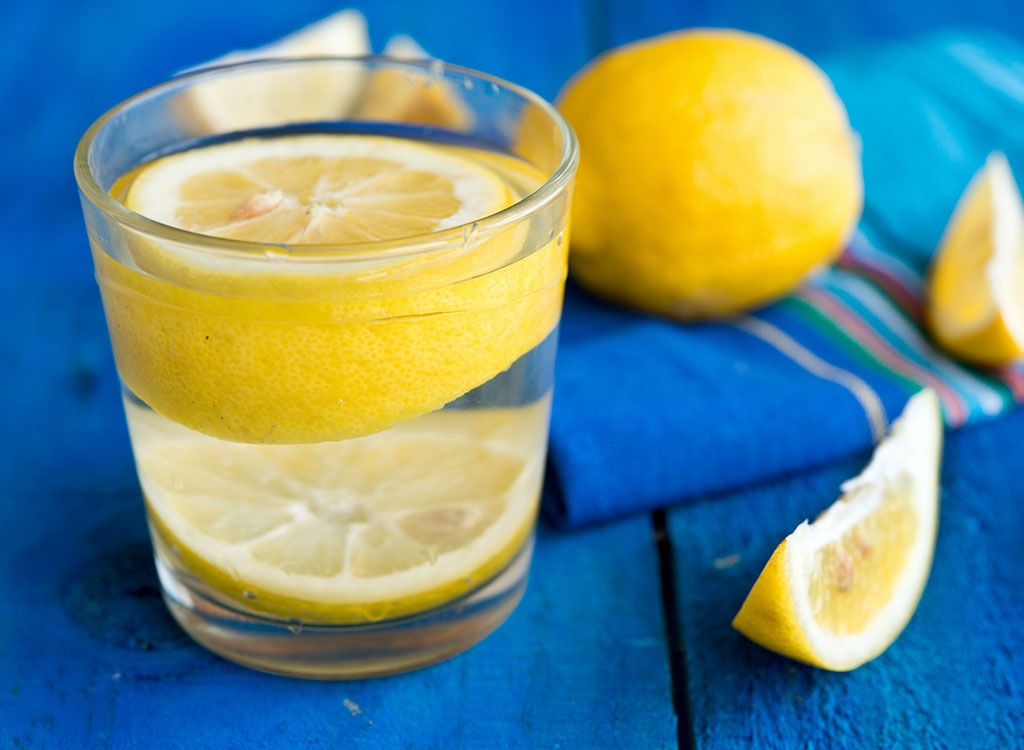 Lemon water - stop thinking about food