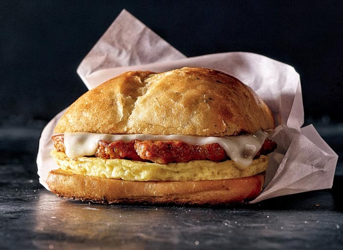 spicy chorizo, monterey jack & egg breakfast sandwich