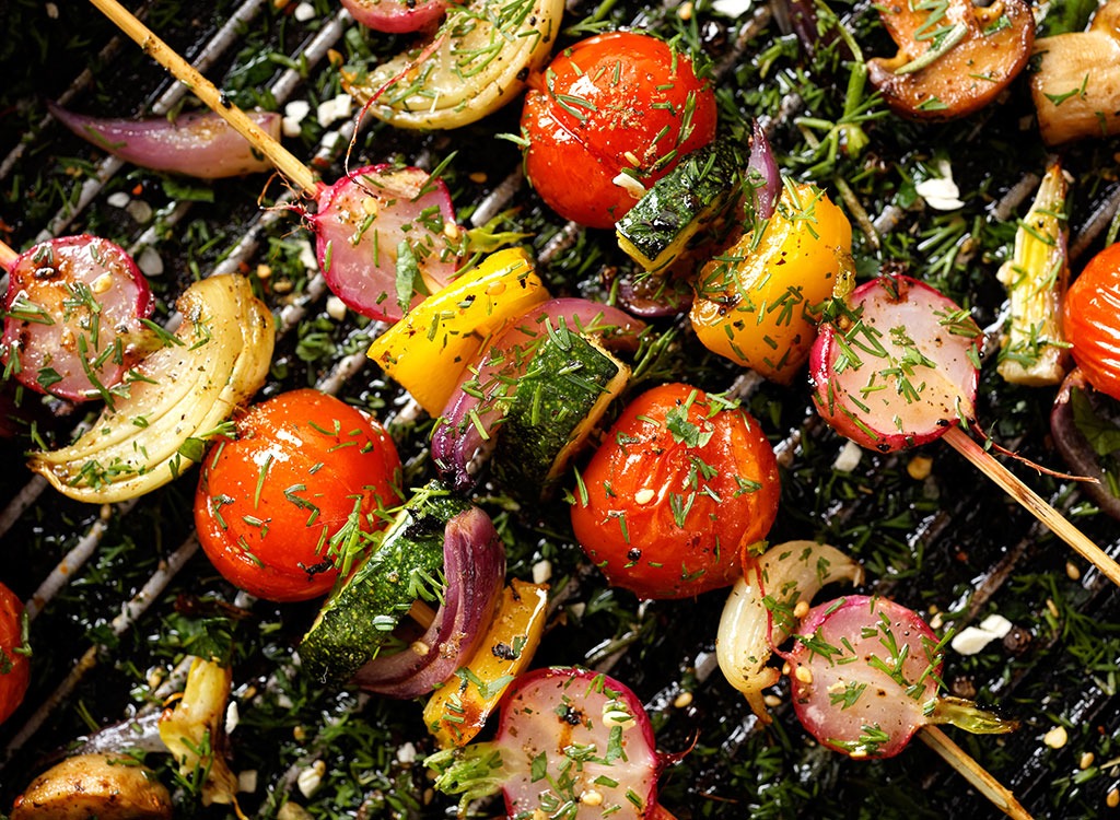 grilled veggies with dill