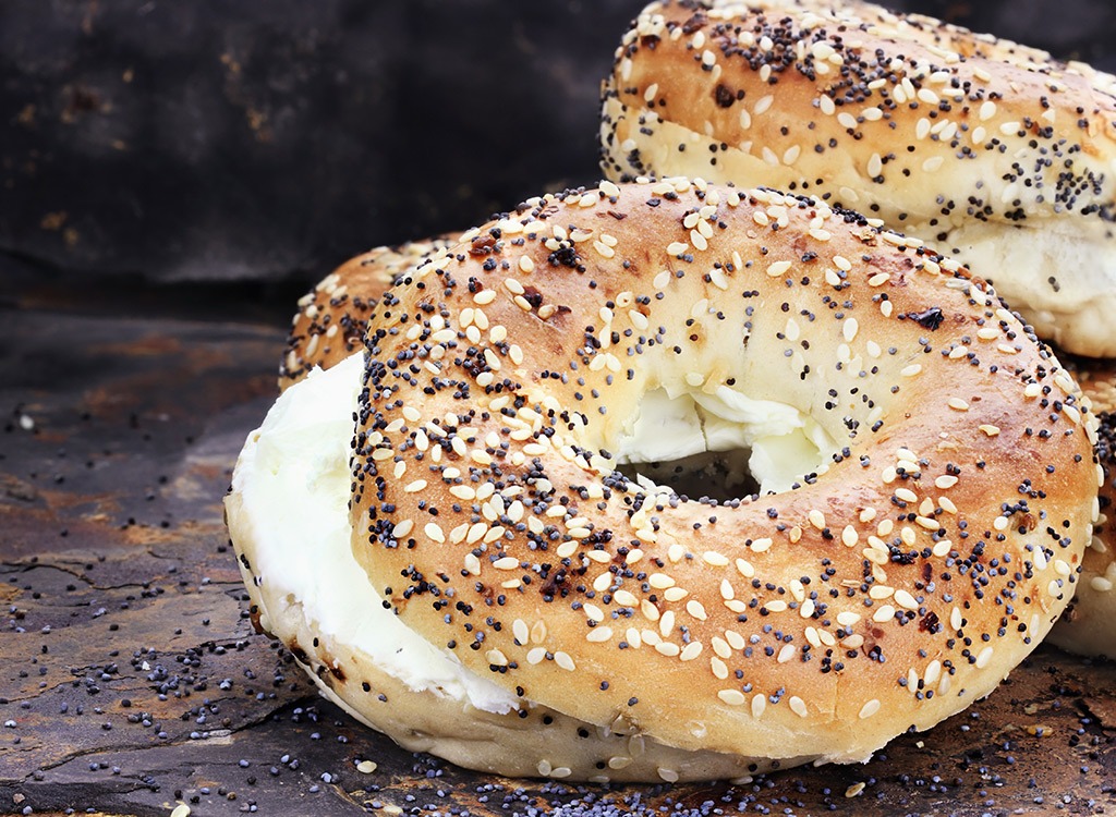 bagel with cream cheese