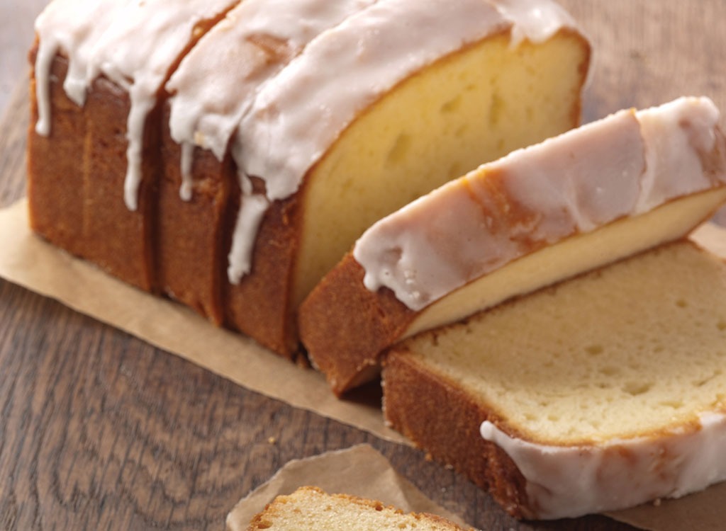 starbcks lemon pound cake loaf sliced