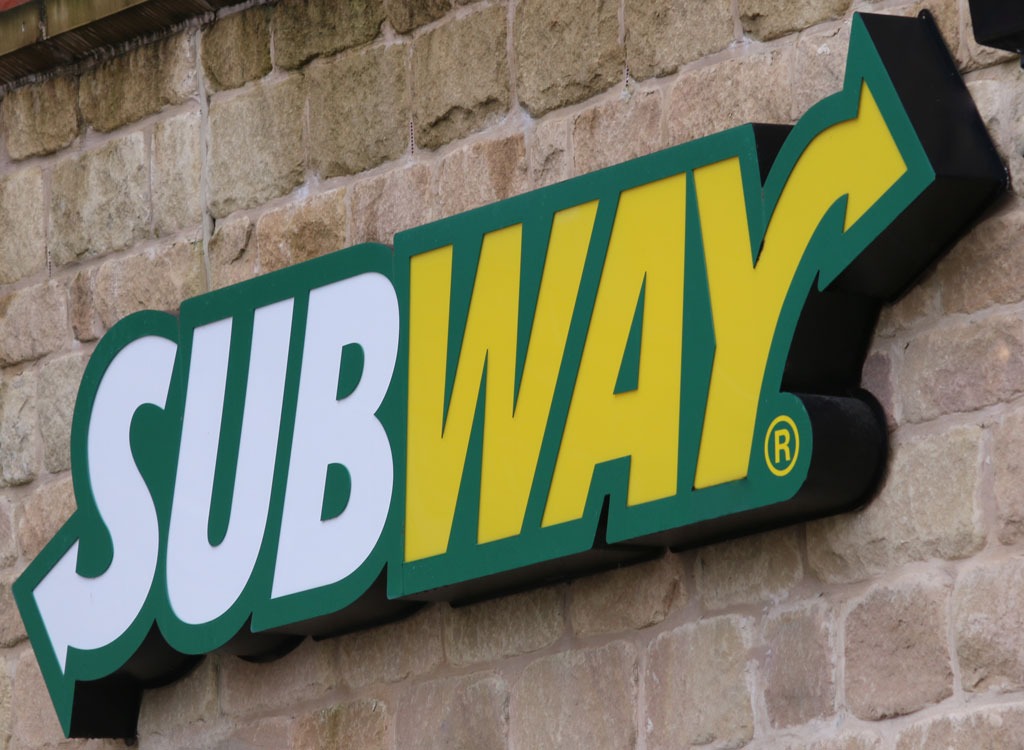 fast food chains that use antibiotics - subway