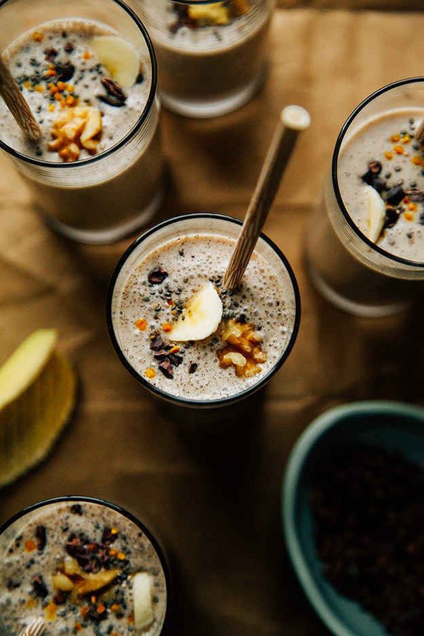 raw banana bread shakes