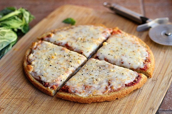 Flourless pizza quinoa