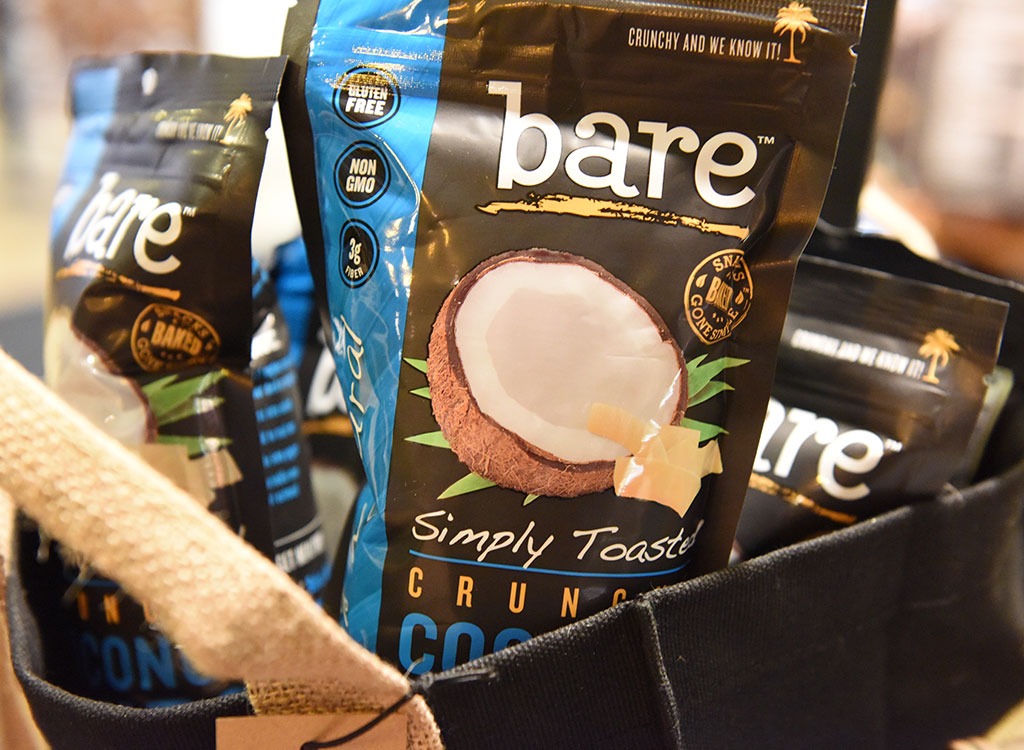 Bare coconut chips