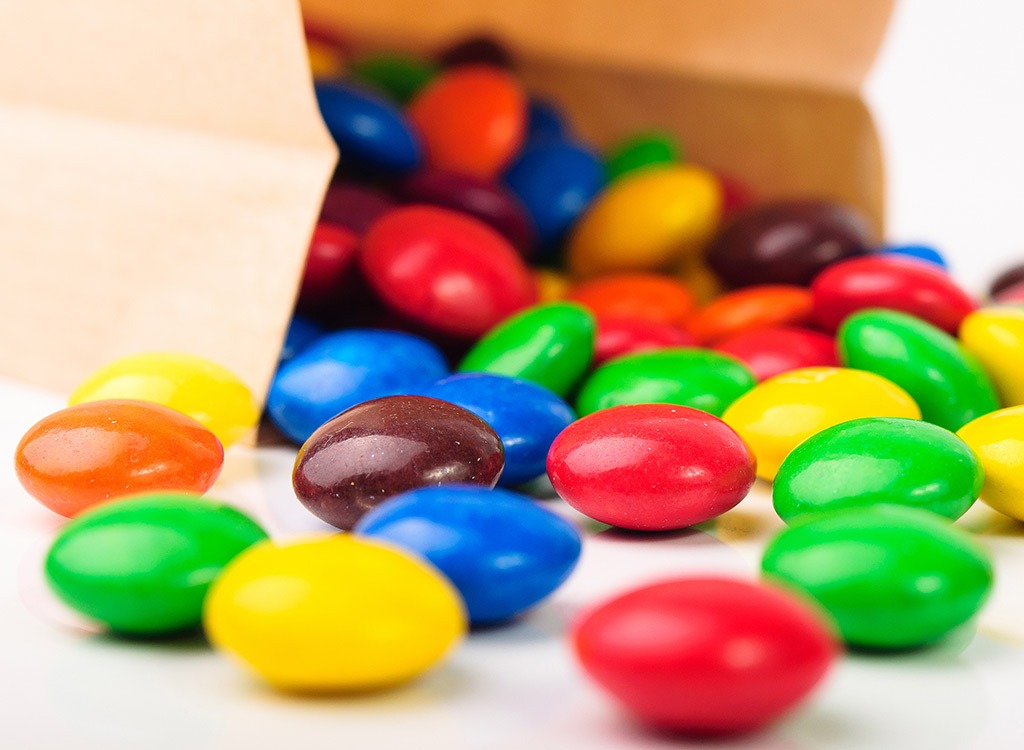 5 Healthy Snacks from the Vending Machine | Eat This, Not That!