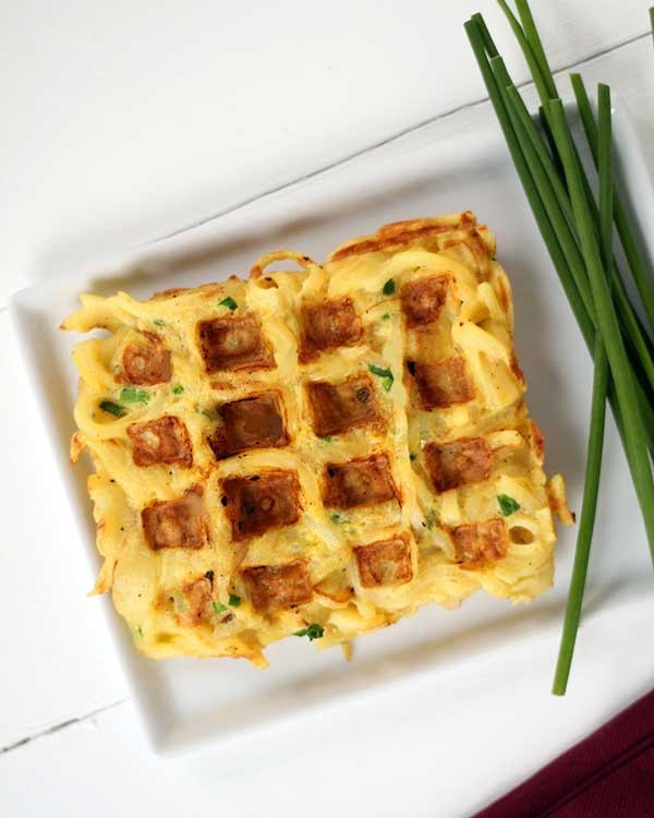 https://www.eatthis.com/wp-content/uploads/sites/4/media/images/ext/472299017/spiralized-parsnip-waffles.jpg