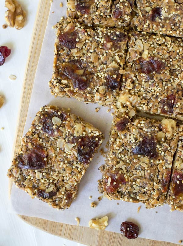 No Bake Peanut Butter Chia Granola Bars