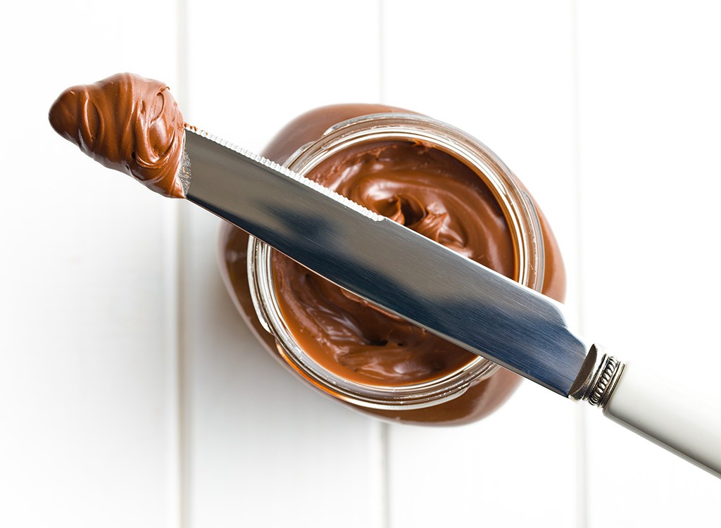 jar of nutella with knife