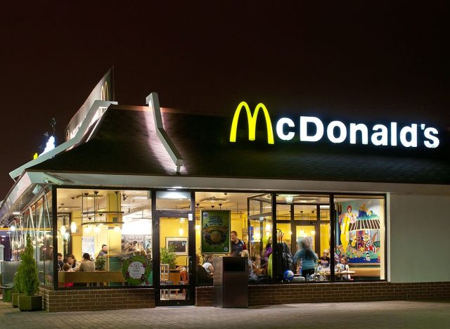 This McDonald's Restaurant Smells So Bad That Employees Have Gone on ...