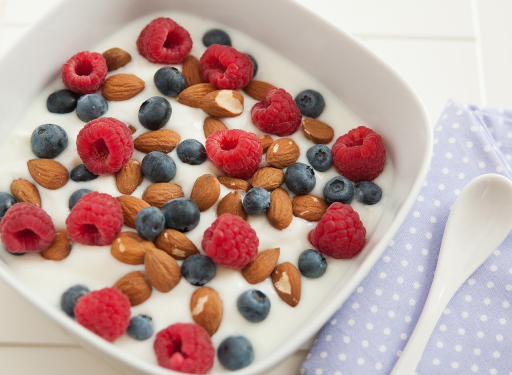 yogurt berries nuts