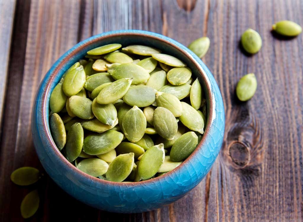best high protein foods for weight loss - shelled pumpkin seeds
