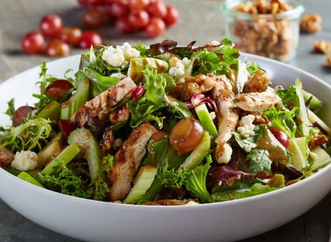 20 Restaurant Salads With Over 1,000 Calories