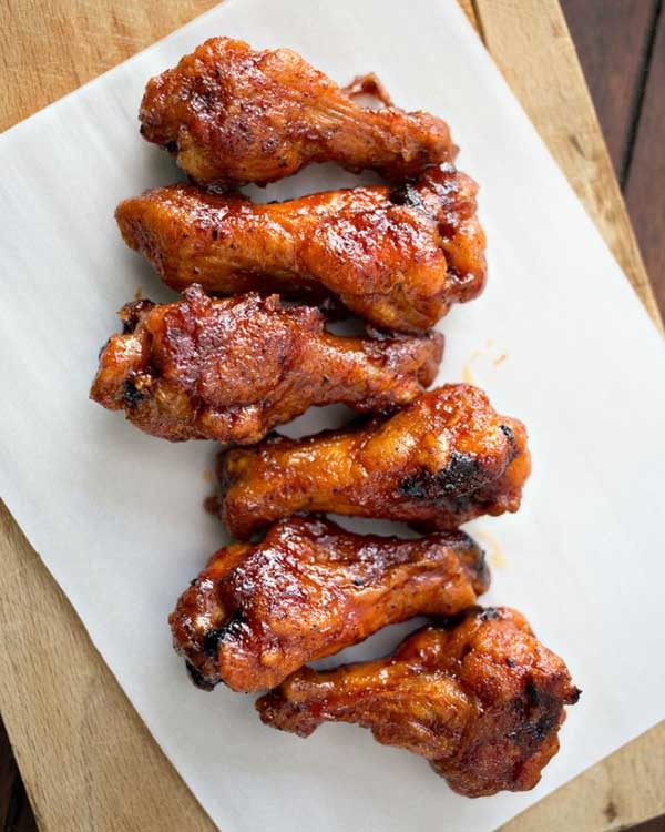 crispy baked honey</br>bbq wings