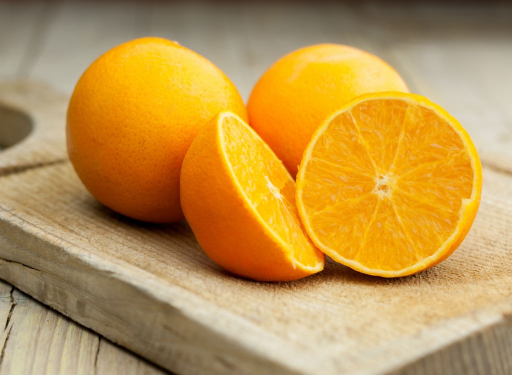 in plakjes sinaasappel