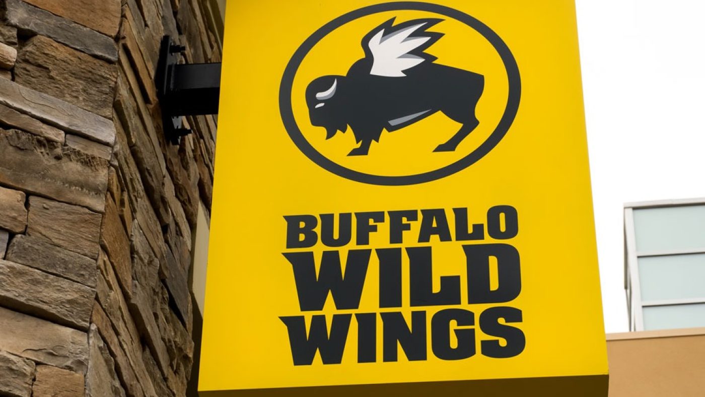 Buffalo Wild Wings: Best & Worst Things | Eat This Not That