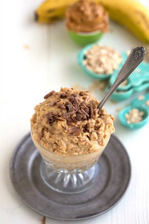 PEANUT BUTTER CHEESECAKE OVERNIGHT OATS