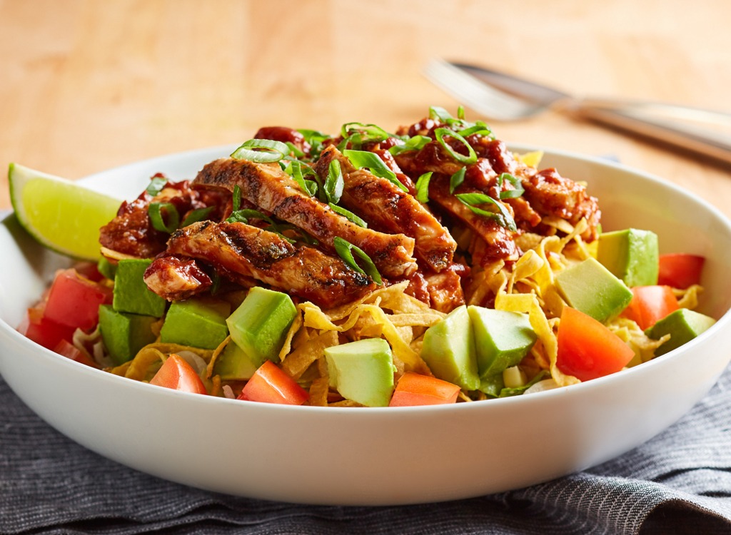 california pizza kitchen bbq chopped salad