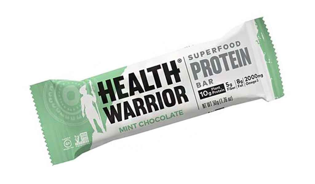 Health warrior mint chocolate superfood protein bar
