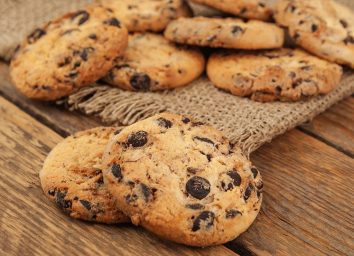 chocolate chip cookies