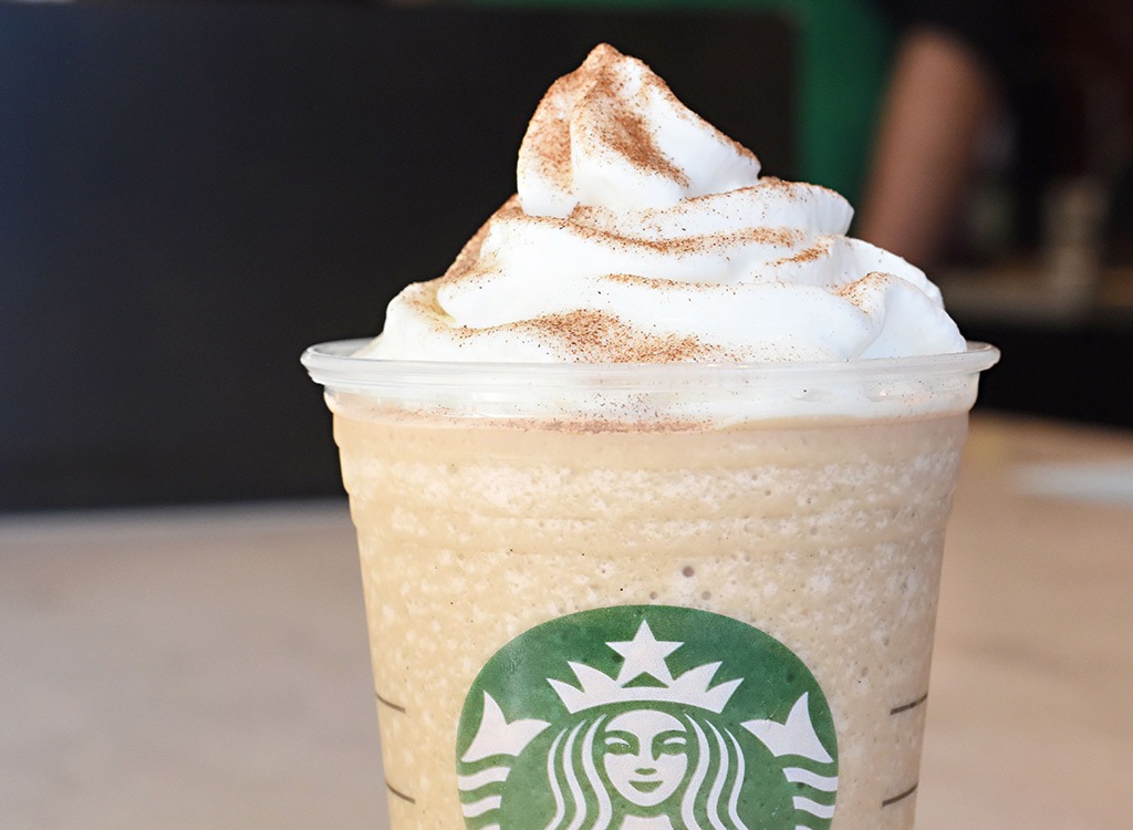 starbucks cinnamnon roll frappuccino