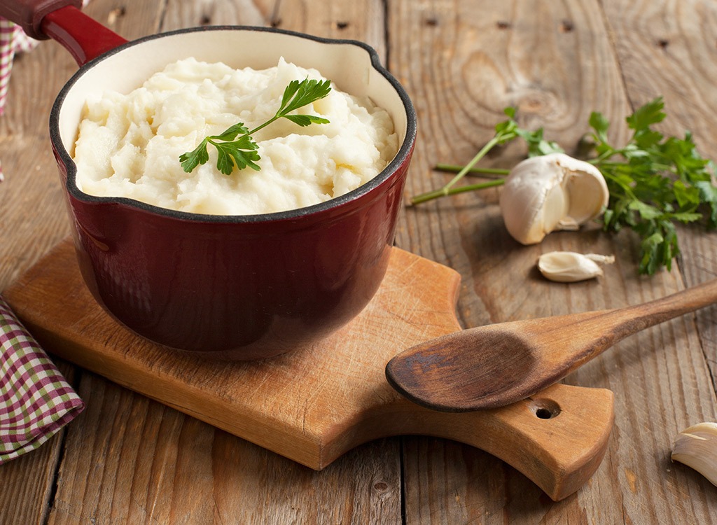 Christmas dishes mashed potatoes