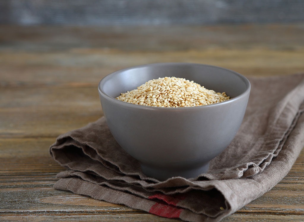 sesame seeds for vitamin b1