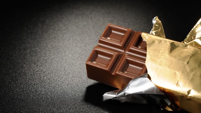 Worst Dark Chocolate Brands for Weight Loss | Eat This Not That