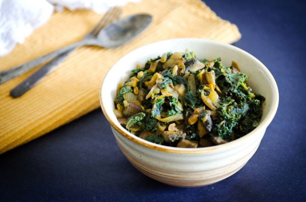 curried kale with portobello mushrooms