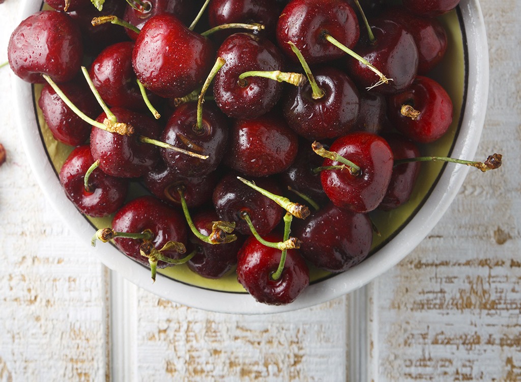 best foods for netflix and chill - cherries