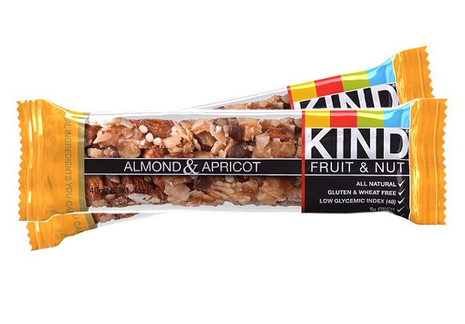 KIND ALMOND APRICOT