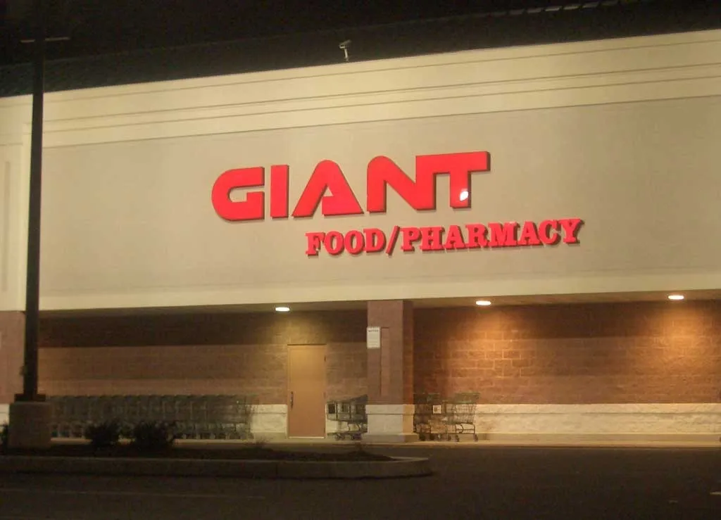 Giant Grocery Store Near Me