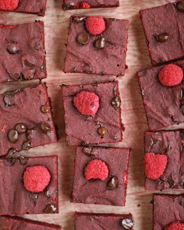 red velvet beetroot brownies
